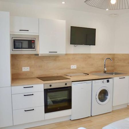 Superbe studio idéalement situé ! Avoine Extérieur photo